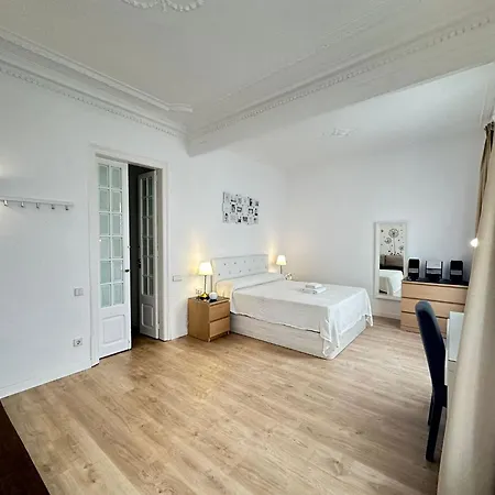 Bed and breakfast En Roger De Flor